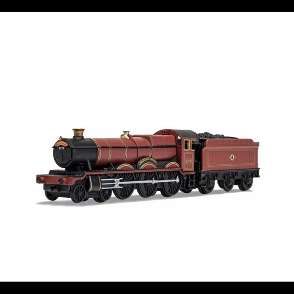 NEW! Harry Potter HOGWARTS EXPRESS 1:100 Diecast Display Train - CC99724 Corgi - Picture 3 of 5